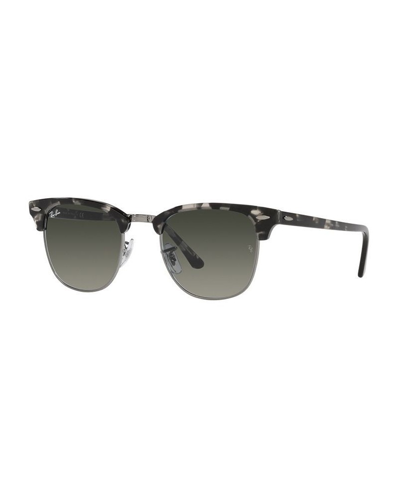 Sunglasses CLUBMASTER FLECK RB3016 SPOTTED GREY/GREEN / GREY GRADIENT DARK $21.36 Unisex